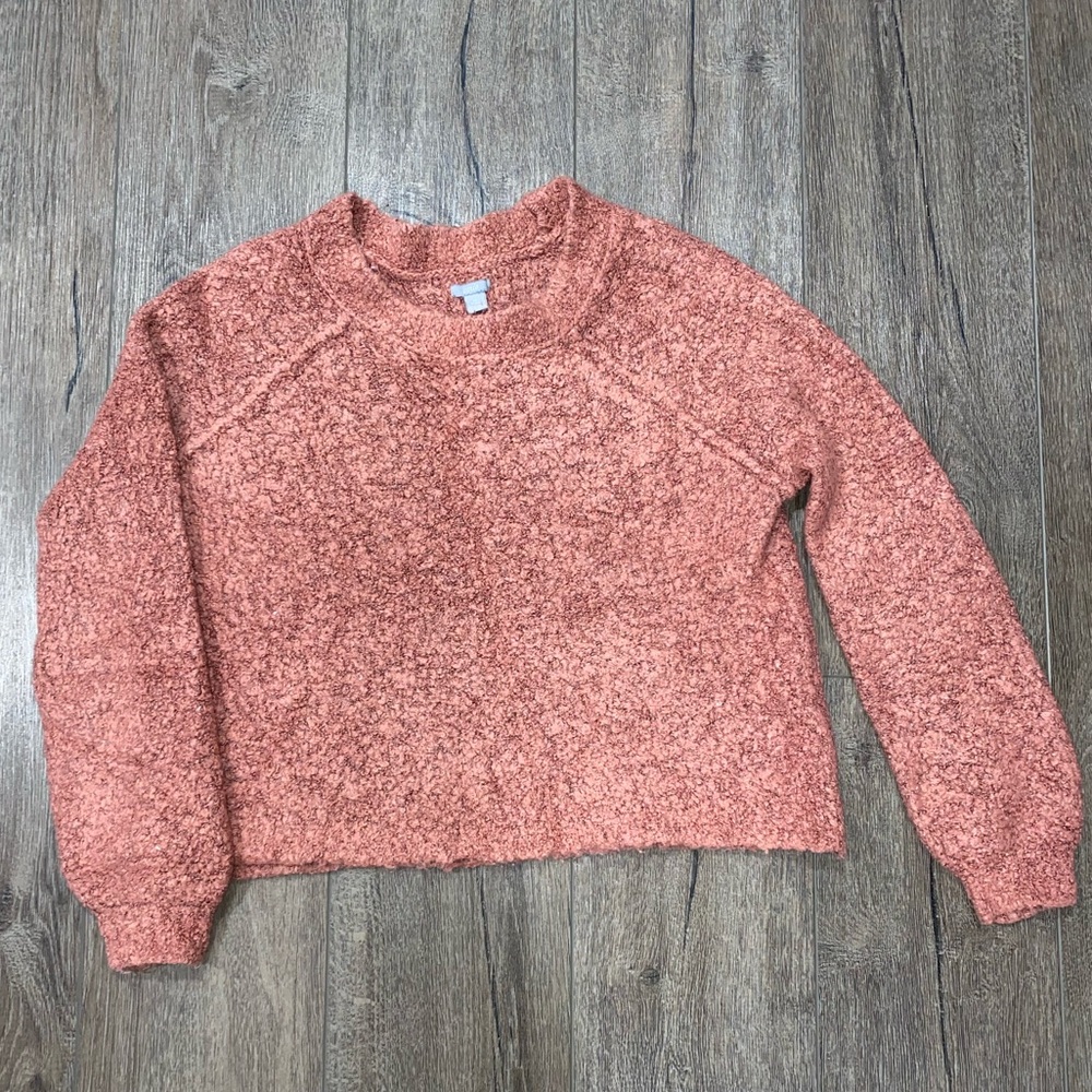 XS Aerie Pull Over